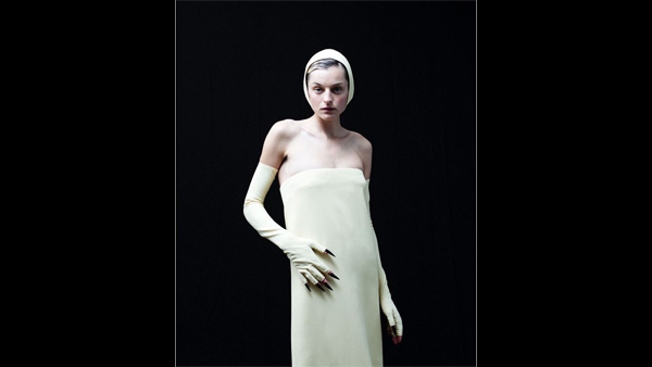 Emma Corrin Emmy’s 2021 Gown