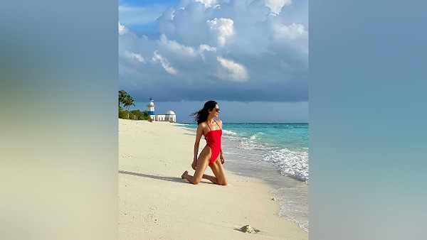 Manushi Chhillar Fashion