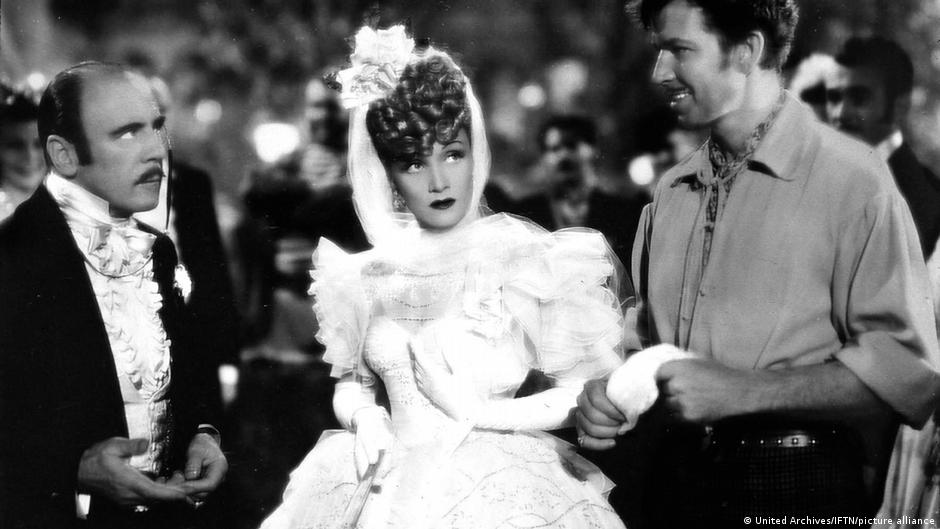 Dietrich in the 1941 film The Flame of New Orleans