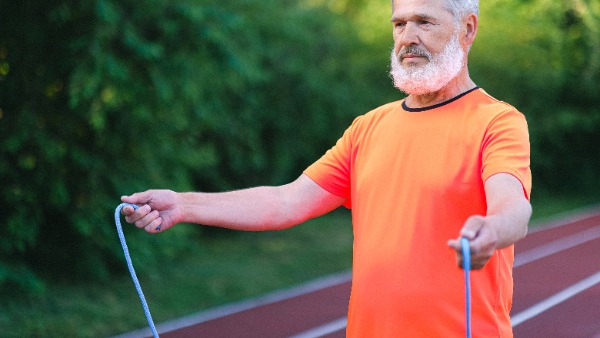 Health Benefits Of Skipping Rope Health Benefits Of Skipping Rope