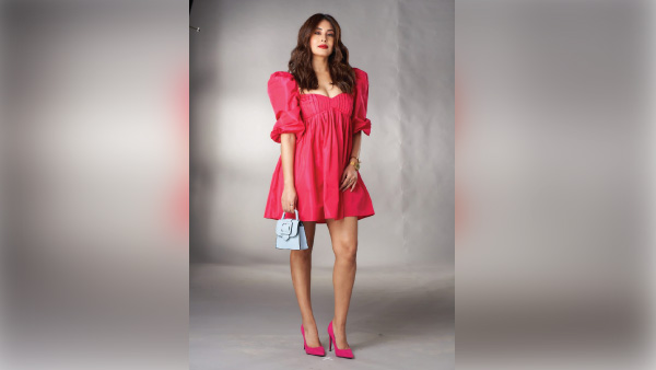 All About The Chic Styling Of Applause