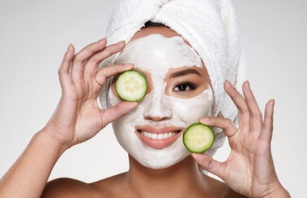 Control Oily Skin With These 7 DIY Masks 