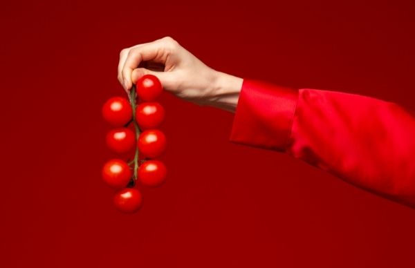 Single-Ingredient Masks For Hair & Skin