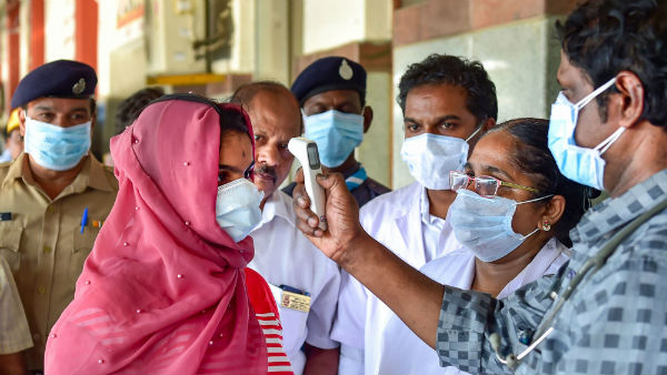 PM Meets CMs To Review Covid Situation