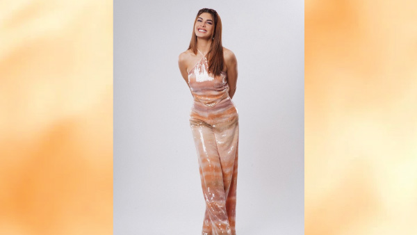 Jacqueline Fernandez goes retro