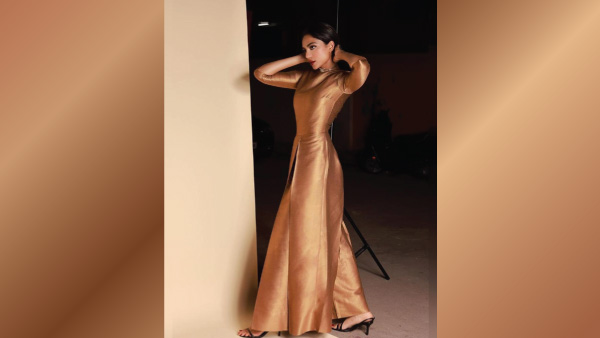 Stunner Alert! Sobhita Dhulipala looks