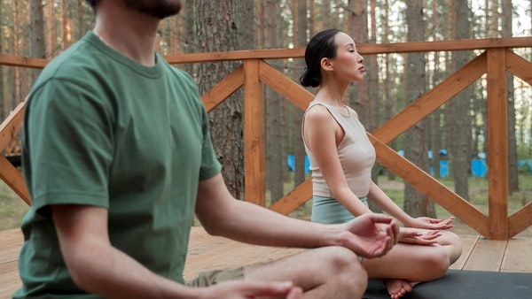 Couvade Syndrome Among Expectant Fathers Couvade Syndrome Among Expectant Fathers