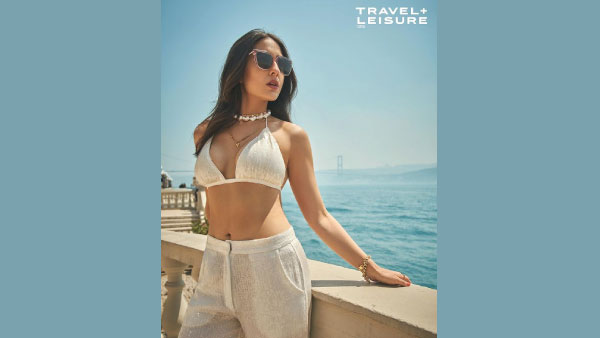 Sara Ali Khan Looks Like A Vision