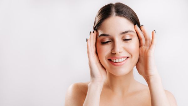 Tips To Get Rid Of Eyebrow Dandruff