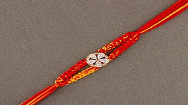 Top 10 Rakhis That Is A Perfect Blend