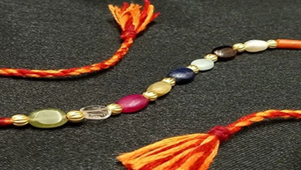 Top 10 Rakhis That Is A Perfect Blend