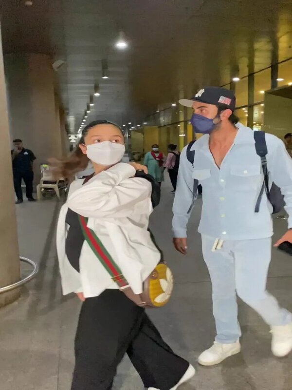 Alia Bhatt Slays Casual Fashion