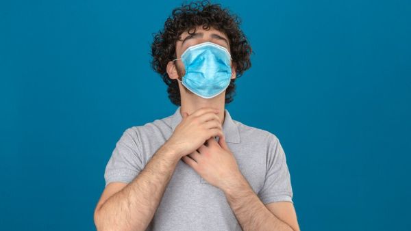 Unstable Weather And Heavy Rains Leave Bangalore People Feeling Feverish, With A Sore Throat Unstable Weather And Heavy Rains Leave Bangalore People Feeling Feverish, With A Sore Throat