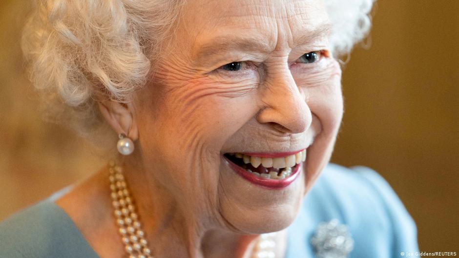 Queen Elizabeth II was the longest-reigning British monarch Queen Elizabeth II was the longest-reigning British monarch