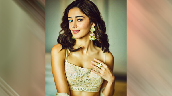 Ananya Panday in Side Parted Lob
