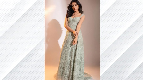 Shraddha Kapoor Looks Straight Out