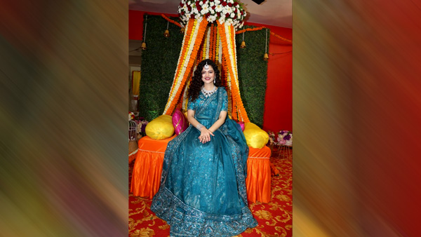Palak Muchhals Mehendi Ceremony Look