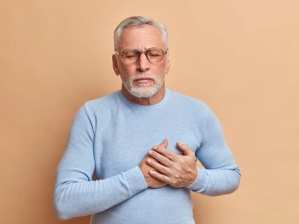 Ways To Recognise Signs Of Heart Attack
