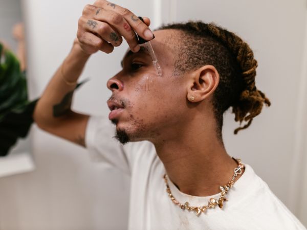 Tips For Men With Oily Skin 