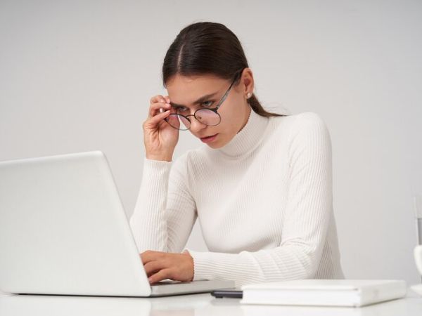 Computer Eye Strain Prevention