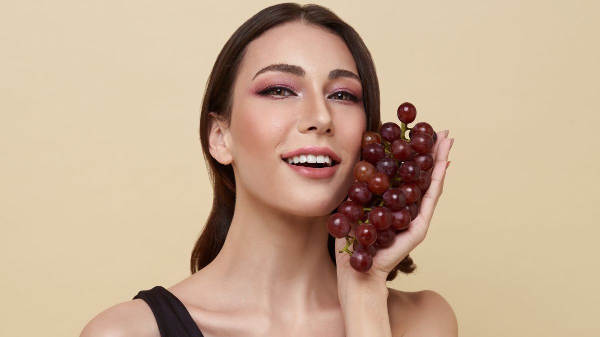 Skincare 3 Simple Ways To Use Grapes For Your Skin