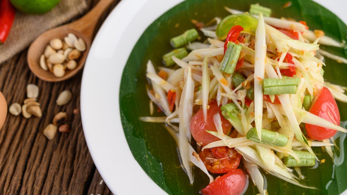 Raw Papaya Salad Benefits Can It Aid Weight Loss?