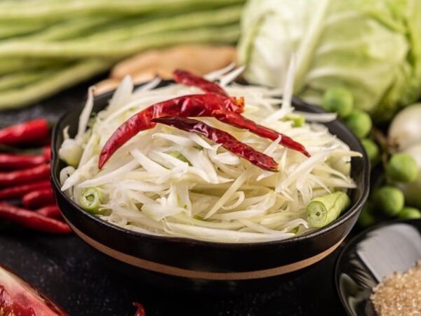 Raw Papaya Salad Benefits