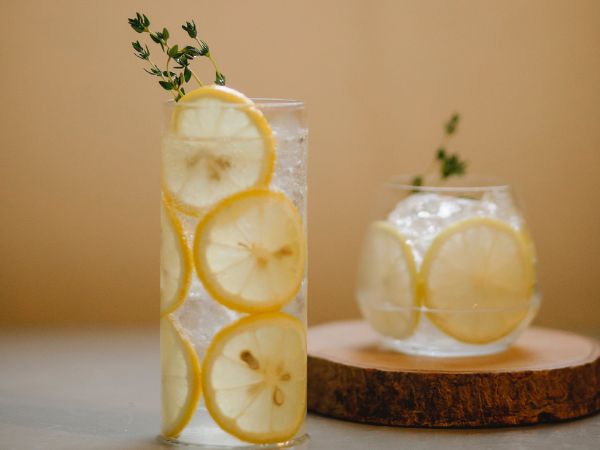 Beauty Benefits Of Lemon Water