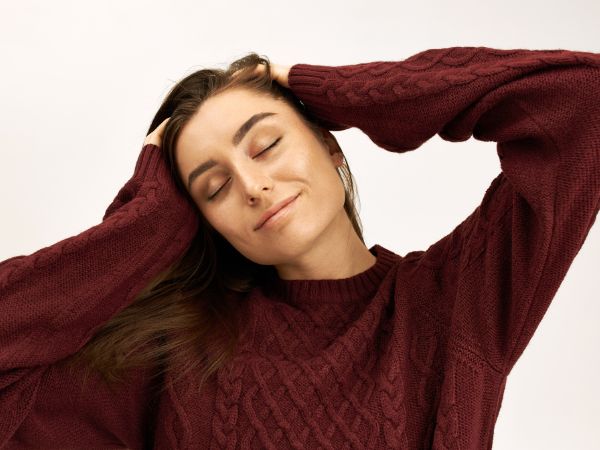 Ways To Keep Scalp Clean In Summer