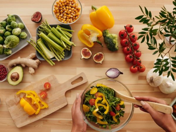 Keto Diet For Women: Is It Healthy