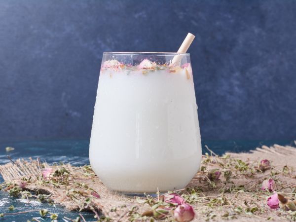 Who Should Avoid Drinking Thandai