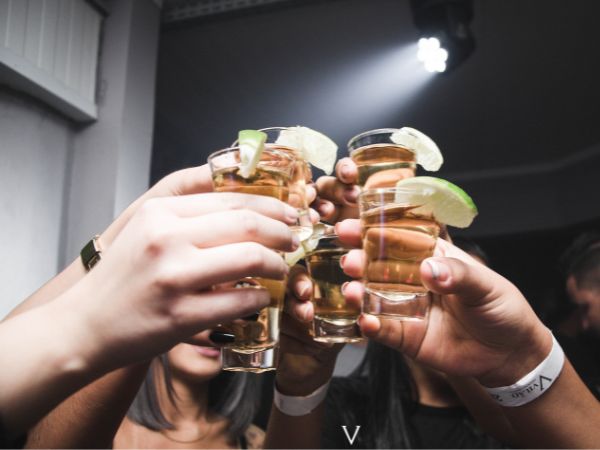 Drinking Alcohol In Summer