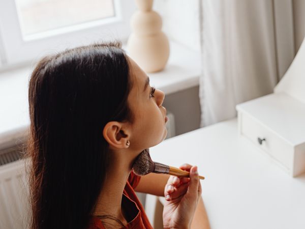 Makeup Tips For Acne-Prone Skin