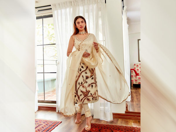 Celeb-Inspired Summer Wedding Outfits