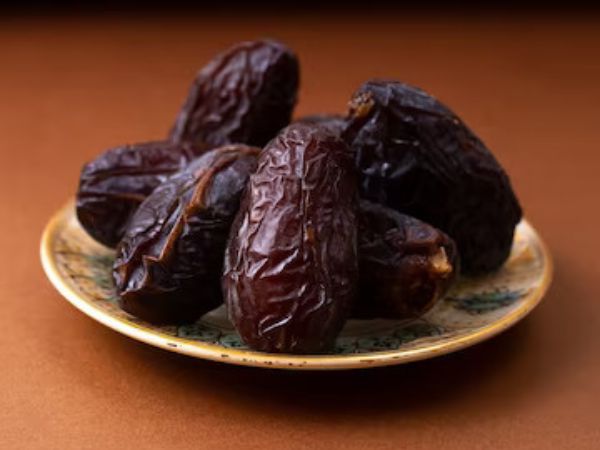 Are Dates Good For Cholesterol?