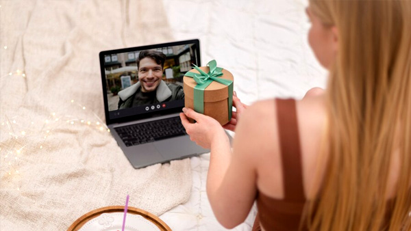 Cautions for Video Calling Your Friend: