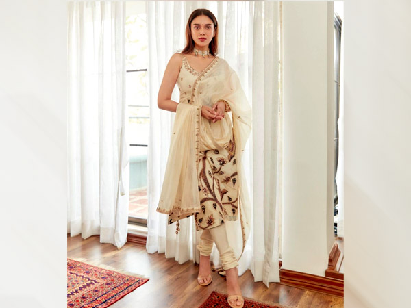 Traditional Outfits For Summer Fashion