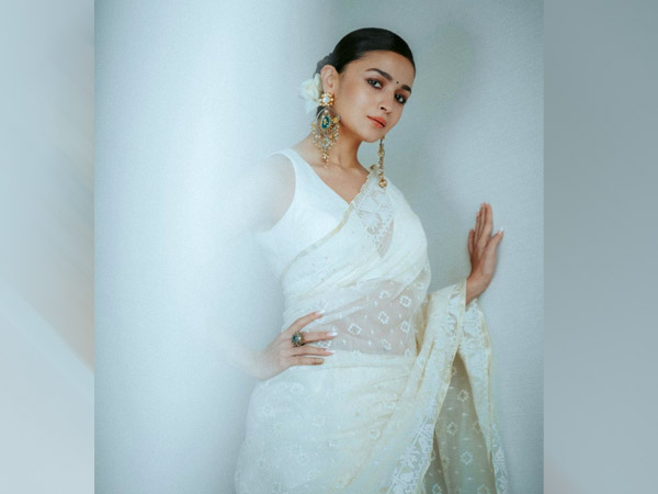 Traditional Outfits For Summer Fashion