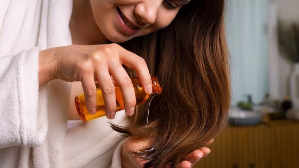 Home Remedies For Forehead Dandruff