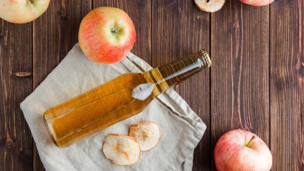 Home Remedies For Forehead Dandruff