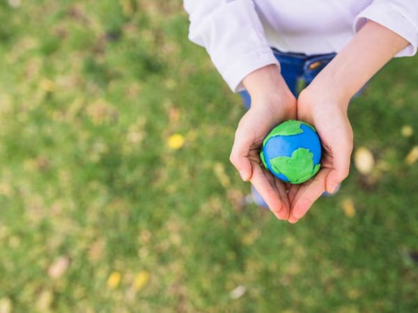 Teach Your Child How To Be Eco-Conscious Teach Your Child How To Be Eco-Conscious