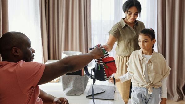 How To Encourage Kid To Go To School