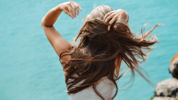 DIY Home Remedies For Split Ends