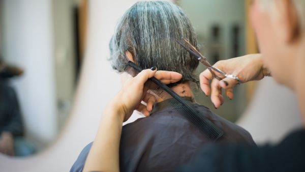 DIY Home Remedies For Split Ends