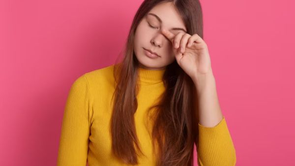 Eye-Twitching Is Good For Men