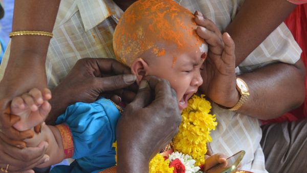 What Age Should You Pierce Babys Ears