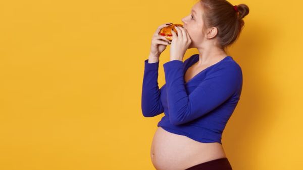 Pregnant Women & Weird Food Cravings