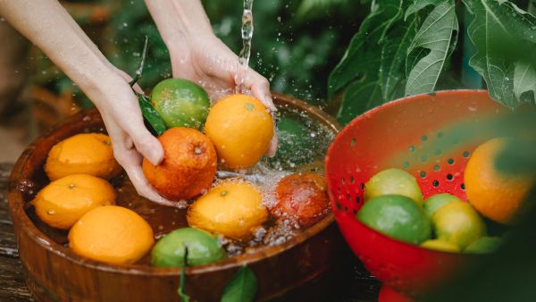 Can Vitamin C Flush Cleanse Reverse Ageing?