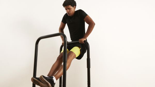 Fitness Coachs Calisthenics Video