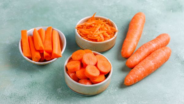 Should You Peel Carrots?